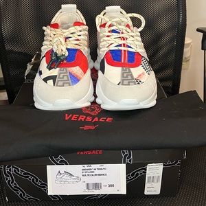 Women’s Versace Chain Reaction EU38/US 7.5Womens